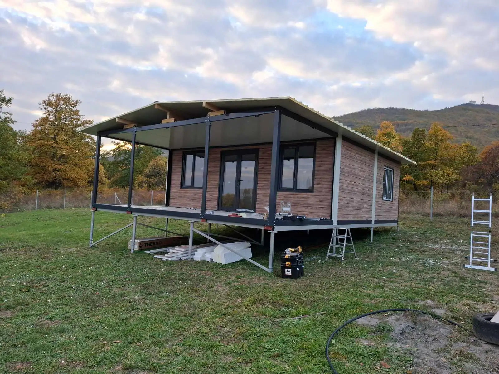 контейнер със сайдинг