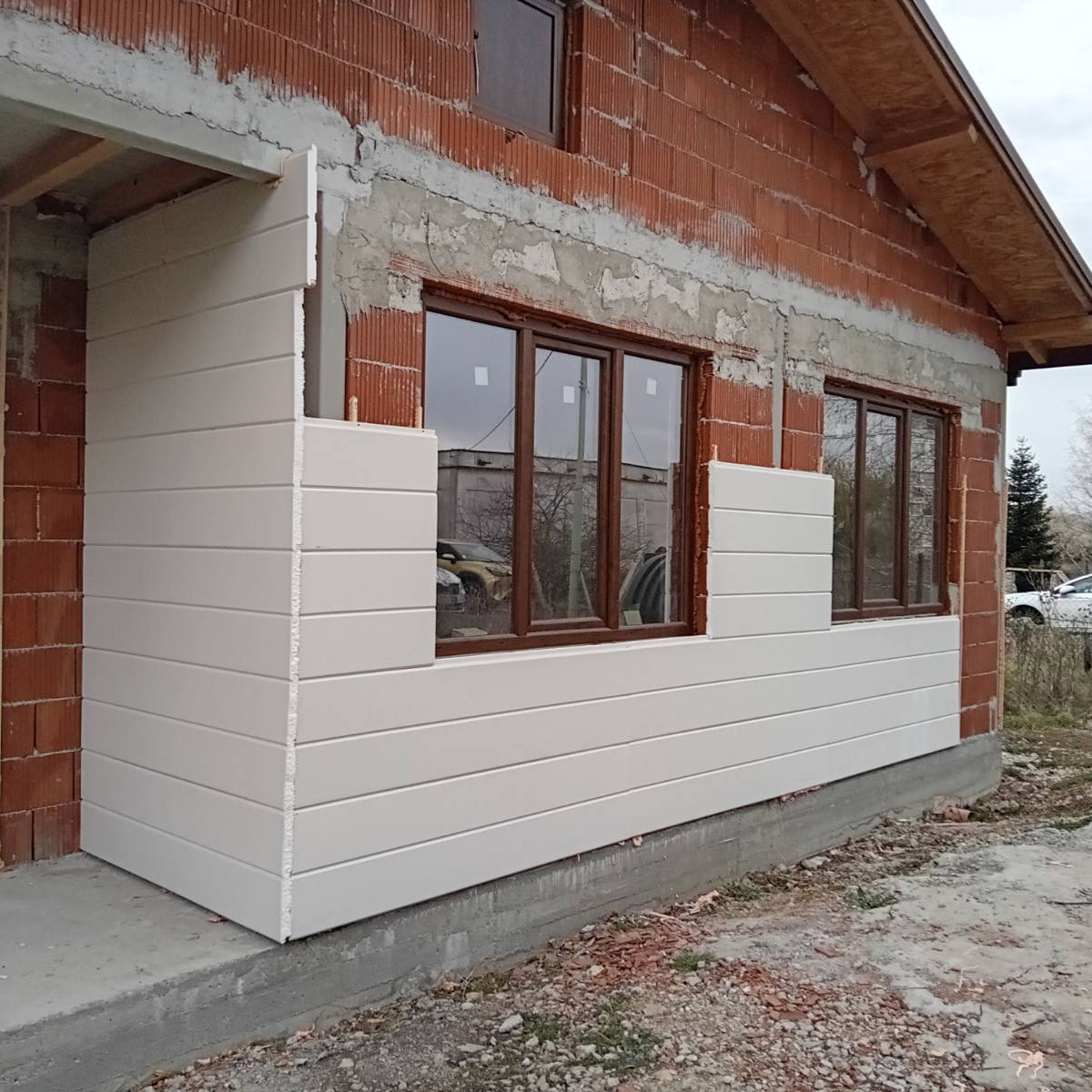 изолация на къща с термо-сайдинг proline