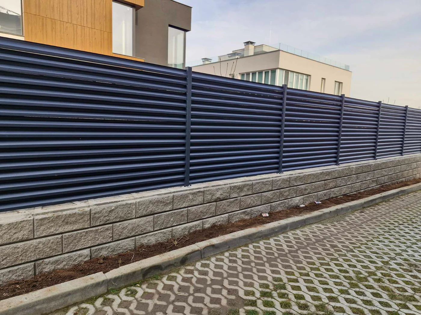 Ламелна ограда