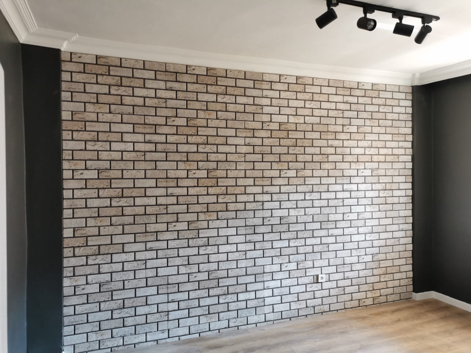 Декоративен панел | Brick 608